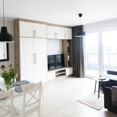 Aesthetic Couples Hideaway By The Coast Appartement Dziwnów