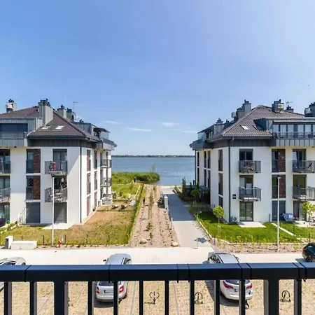 Apartment Aesthetic Couples Hideaway By The Coast *